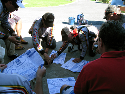 Marlo-Team-Talk-2.jpg Marlo-Team-Talk-2.jpg