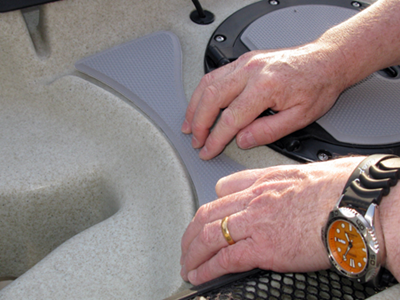 SeaDek-Hobie-Revolution-13-_24.jpg SeaDek-Hobie-Revolution-13-_24.jpg